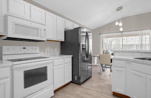 Loughman Villa | Mickey Mouse Magic Resort w Privite Pool close to Disney