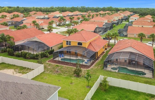 Loughman Villa | Mickey Mouse Magic Resort w Privite Pool close to Disney