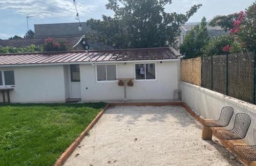 Santy - La Plaine Apartamento | Micro maison Lyon 8/Parking/Terrain de pétanque