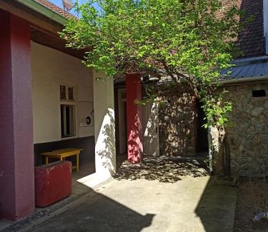 Bela Crkva Casa | Micro Maxi House