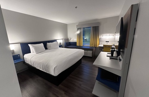 Rehoboth Beach Hotel | Microtel Inn & Suites By Wyndham Rehoboth Beach