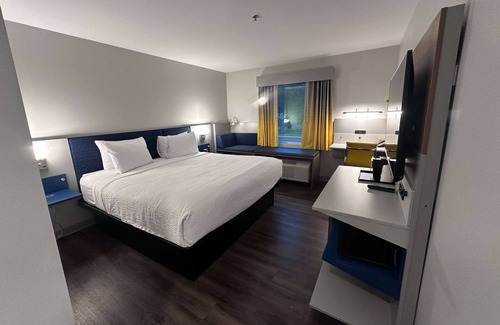 Rehoboth Beach Hotel | Microtel Inn & Suites By Wyndham Rehoboth Beach