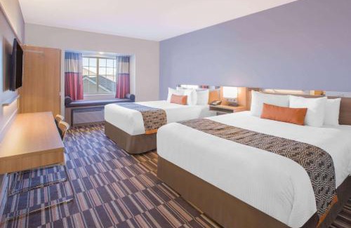 Cuauhtémoc Hotel | Microtel Inn & Suites by Wyndham Cuauhtemoc Campos Menonitas