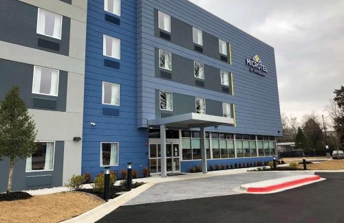 Hot Springs Hotel | Microtel Inn & Suites by Wyndham Hot Springs