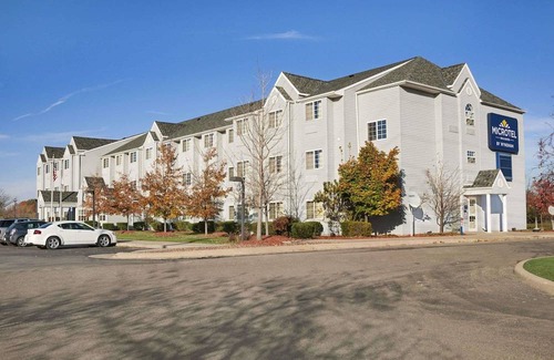 Thurston Hotel | Microtel Inn & Suites by Wyndham Ann Arbor