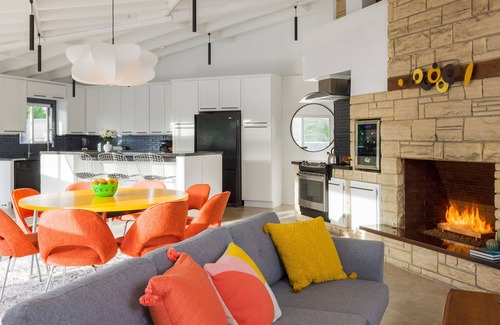 Sunrise Vista Chino Casa | Mid-Century Architectural Gem in the Heart of Palm Springs #5028