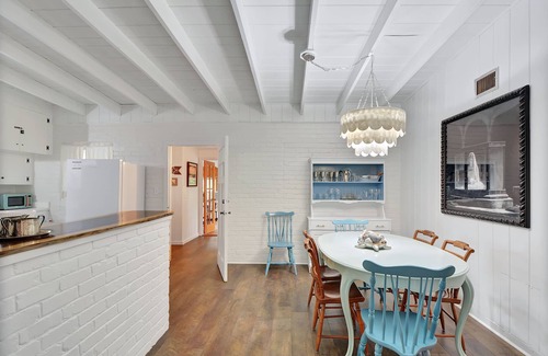 Jekyll Island Cabaña | Mid-Century Charm Pools & Porch Jekyll Island Rental