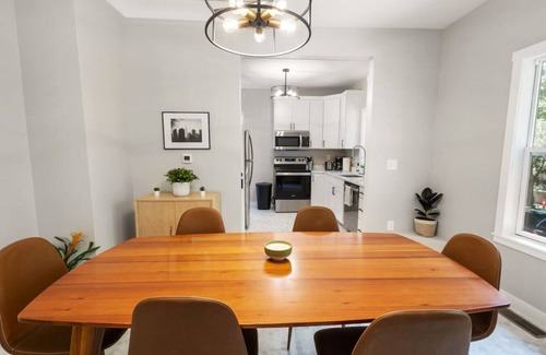Sioux Falls Apartamento | Mid-Century Connection | Nestled Amid Universities