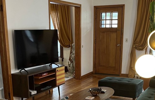 Glens Falls Casa | Mid-Century house