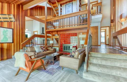 Black Butte Ranch Casa | Mid Century Lodge