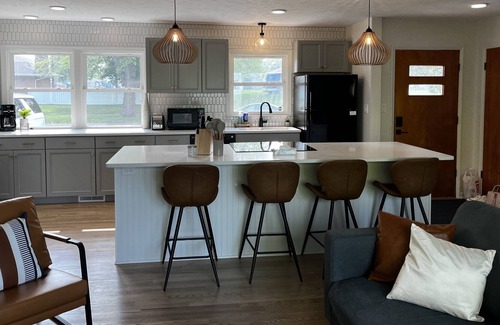 Norfolk Casa | Mid Century Mid Town, a unique stay with modern amenities Pet-Friendly!