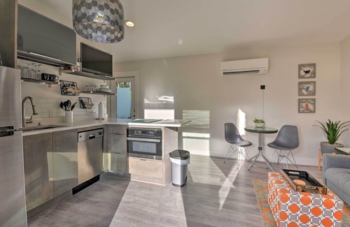 Seagrove Beach Cabaña | ¡NUEVO! Casa de playa moderna de mediados de siglo para dos!