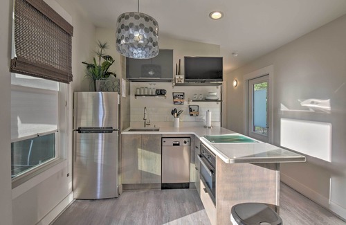 Seagrove Beach Cabaña | ¡NUEVO! Casa de playa moderna de mediados de siglo para dos!