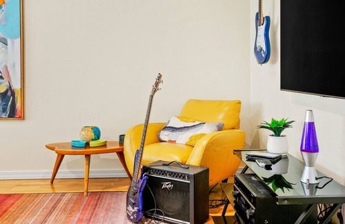 Southwest Village Casa | Mid-Century modern home in Old Town with yard, pool, games & alfresco dining