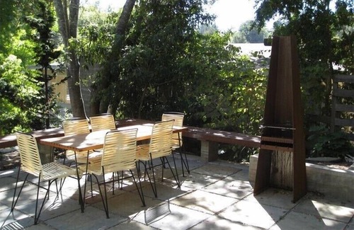 Mill Valley Casa | Hogar inspirado moderno de mediados de siglo