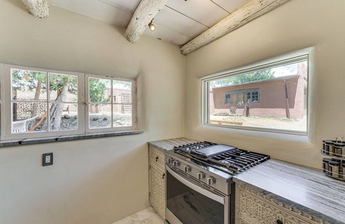 Taos Casa | Mid-Century Modern Taos Home w/ Hot Tub & Fire Pit