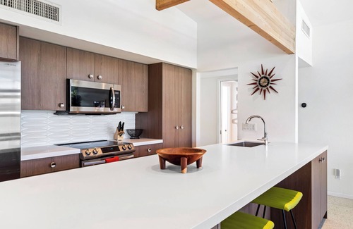 Palm Desert Casa | Mid Century Modern home -newly renovated with swim jet pool, spa on golf course!