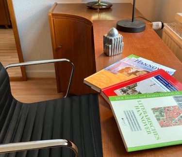 Vahrenwald Apartamento | Mid Century Style Messezimmer