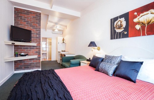 Mount Gambier Hotel | Mid City Motel