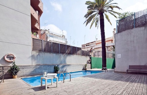 El Putget i Farro Apartamento | Alquileres a medio plazo en Barcelona con piscina