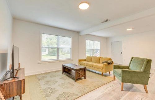 Mobile Casa | Mid-Town Cave for 6 Guests 3 Bedroom 1 Bath