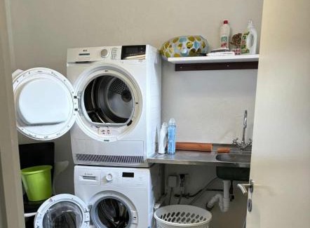 Tvoroyri Apartamento | Midbrekkan apartment