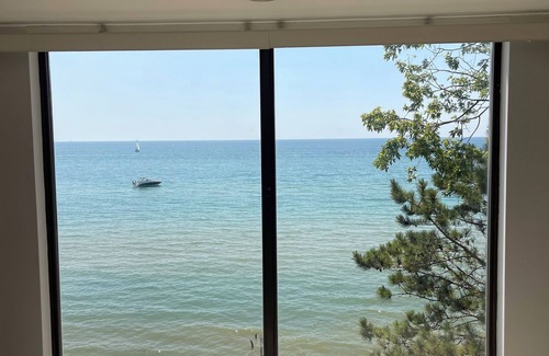 Spring Lake Casa | MidCentury Beach House