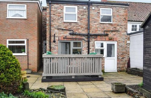 Dunnington Casa | Middle Cottage