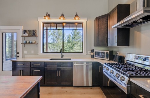 Whitefish Casa | Middle Fork Retreat - a 3 bedroom home near Glacier National Park!