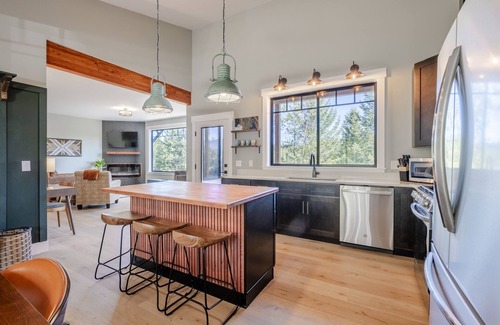 Whitefish Casa | Middle Fork Retreat - a 3 bedroom home near Glacier National Park!