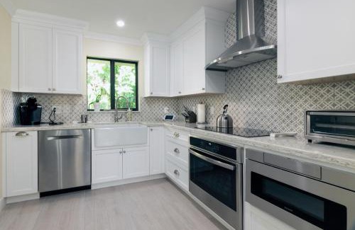 Bal Harbour Casa | Middle River Lookout