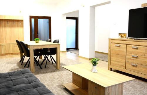 Marghita Apartamento | Middletown apartments