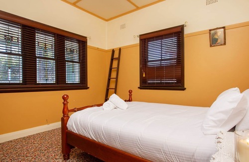 West Tamworth Casa | Midholme - Excellent value