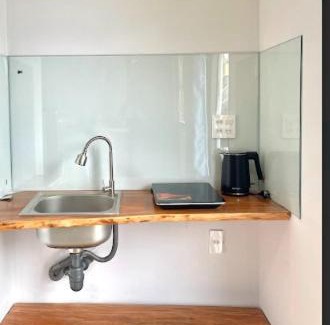 Ninh Kieu Hotel | MIDMOST CASA