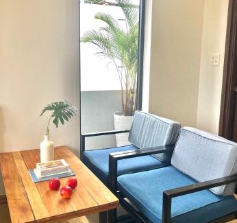 Ninh Kieu Hotel | MIDMOST CASA