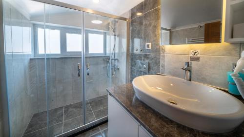 Hisaronu Apartamento | Midpoint Suites