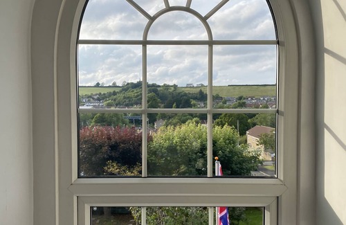 Midsomer Norton Casa | Casa Midsomer cerca del baño - Hot Tub & Lodge