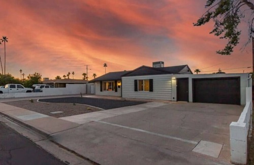 Cheery Lynn Casa | Midtown 1BR – Stylish Unit D