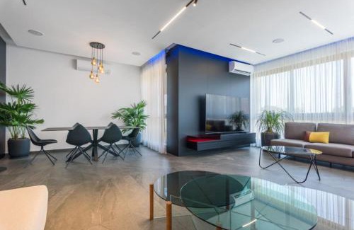 Beirut Apartamento | Midtown 3BR in Mar Mikhael