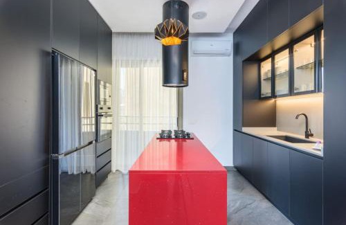 Beirut Apartamento | Midtown 3BR in Mar Mikhael