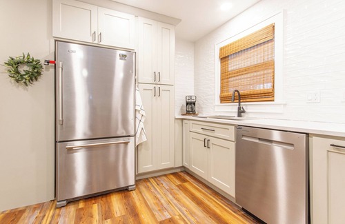 Dubuque Casa | Midtown Comfort & Convenient home - 3 bedrooms in Dubuque