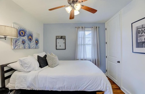Midtown Apartamento | Midtown Cottage Walk to Overton Square