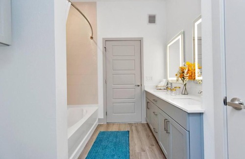 Greenway Plaza-Upper Kirby Apartamento | Midtown Houston Luxury Suite at River Oaks