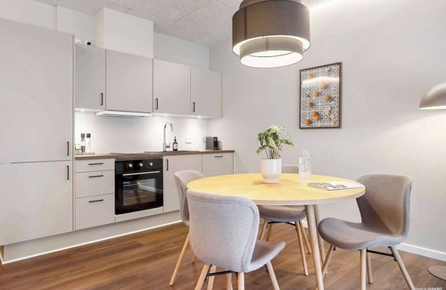 Vesterbro Apartamento | Midtown Nest Summary: