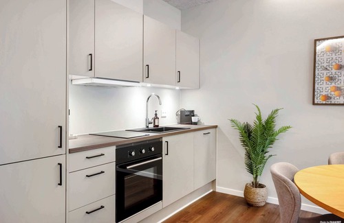 Vesterbro Apartamento | Midtown Nest Summary: