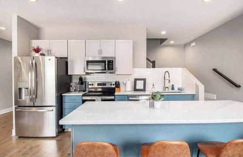 Downtown Omaha Casa | Midtown Omaha Escape | Luxury Comfort & Location