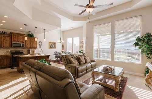 St. George Casa | Midtown Vistas | Luxury Monthly Rental