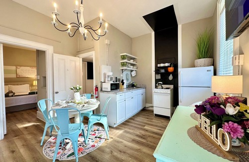 Harrisburg - Hershey Apartamento | Midtown Whimsical Apartment 1 Block To River- Walk To Restaurants!