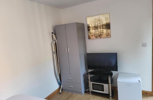Watford Casa | Midway