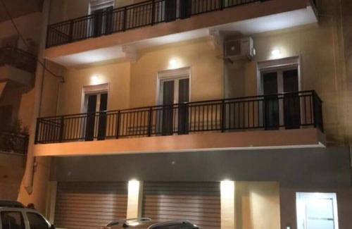 Nea Alikarnassos Apartamento | Midway Point Apts One bed
